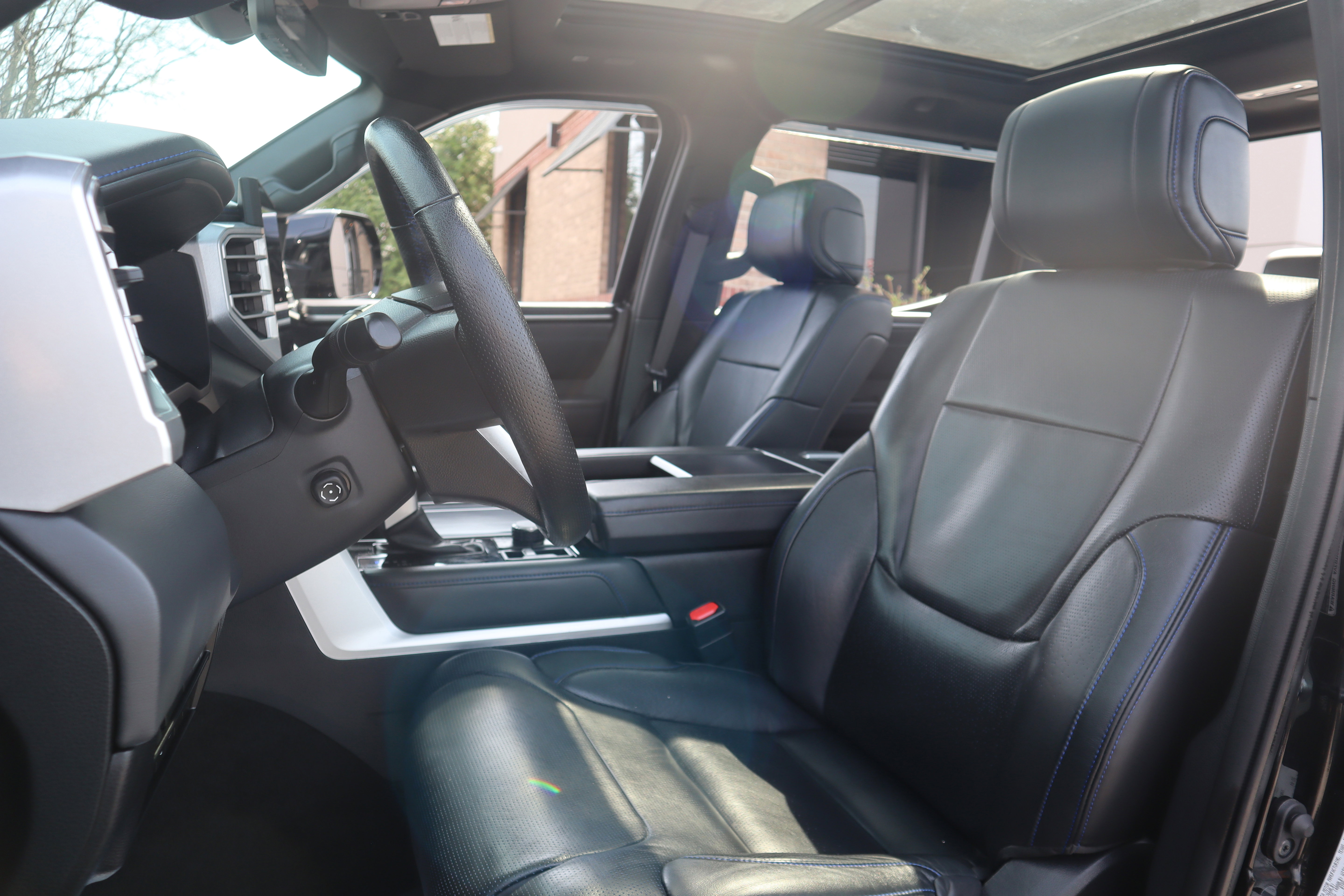 Used 2023 Toyota Tundra Platinum w/ Advanced Package image 37