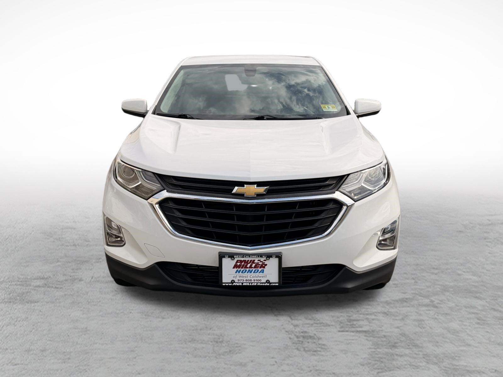Used 2019 Chevrolet Equinox LT FWD image 2