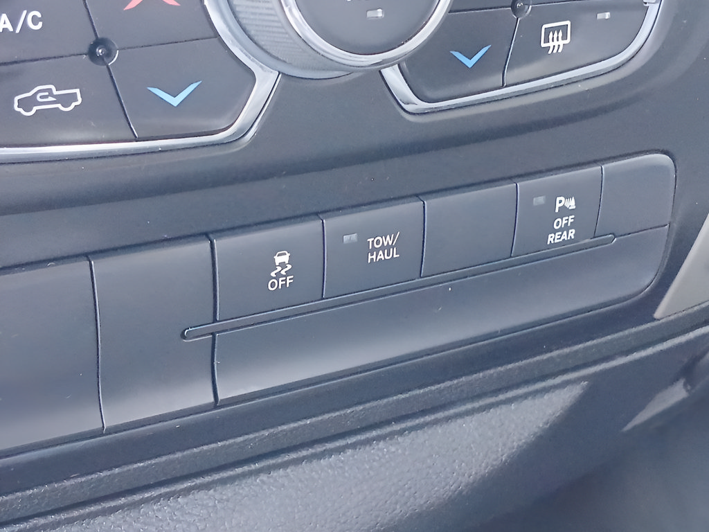 Used 2020 RAM 1500 Warlock w/ Electronics Group AWD/4WD image 17