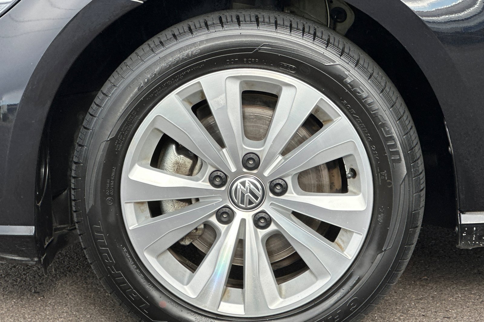 Used 2018 Volkswagen Golf SE image 30