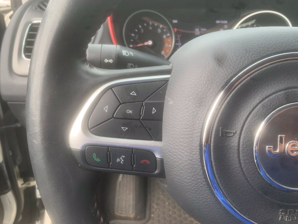 Used 2019 Jeep Compass Trailhawk AWD/4WD image 15