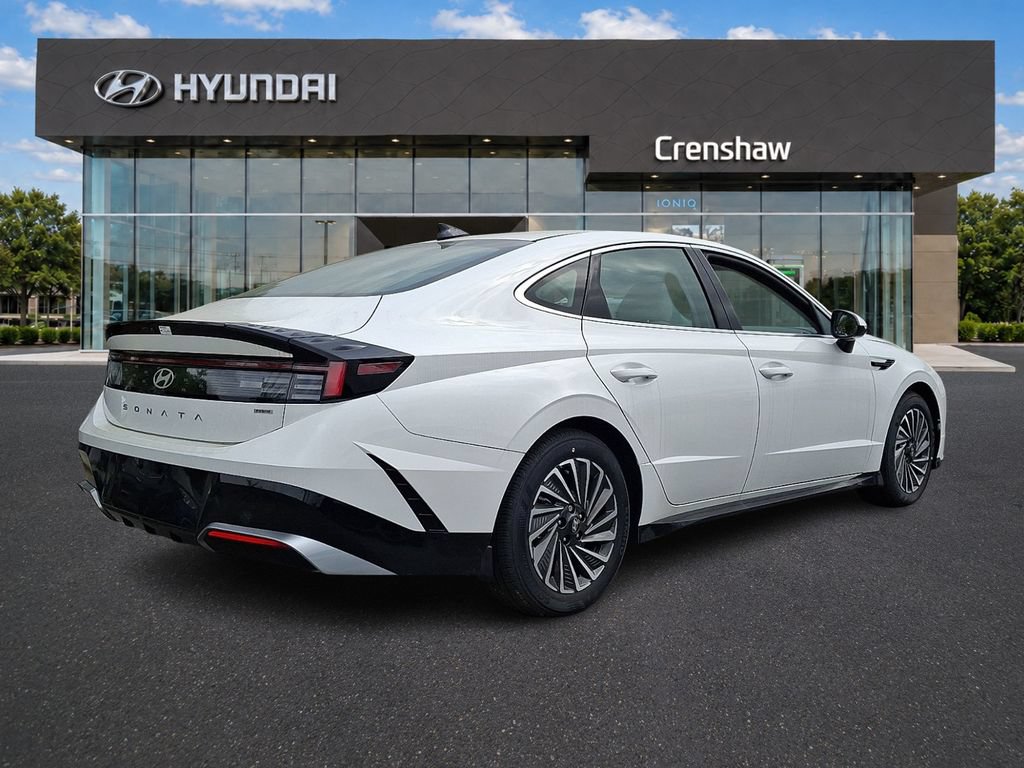 New 2025 Hyundai Sonata SEL FWD image 4
