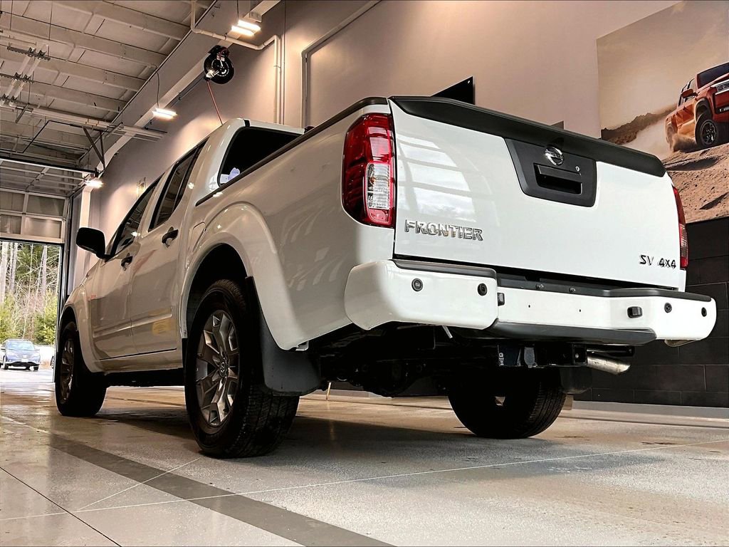 Used 2020 Nissan Frontier SV image 5