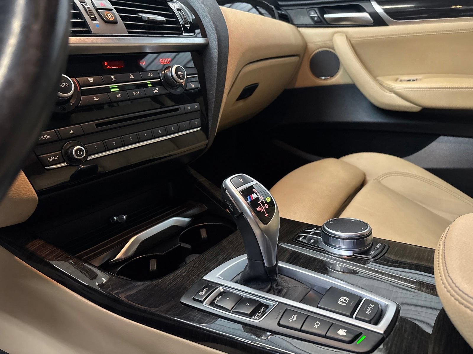 Used 2018 BMW X4 M40i AWD/4WD image 20