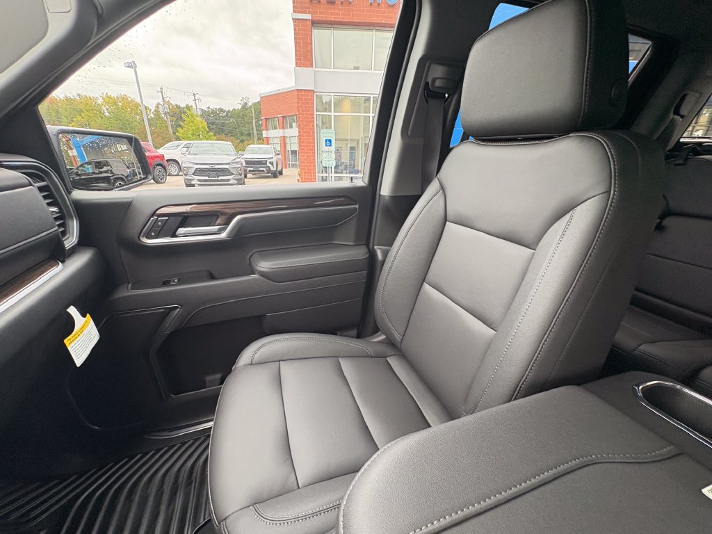 New 2026 Chevrolet Silverado 1500 LT w/ Safety Package AWD/4WD image 11