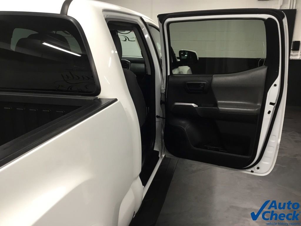 Used 2021 Toyota Tacoma SR5 image 39