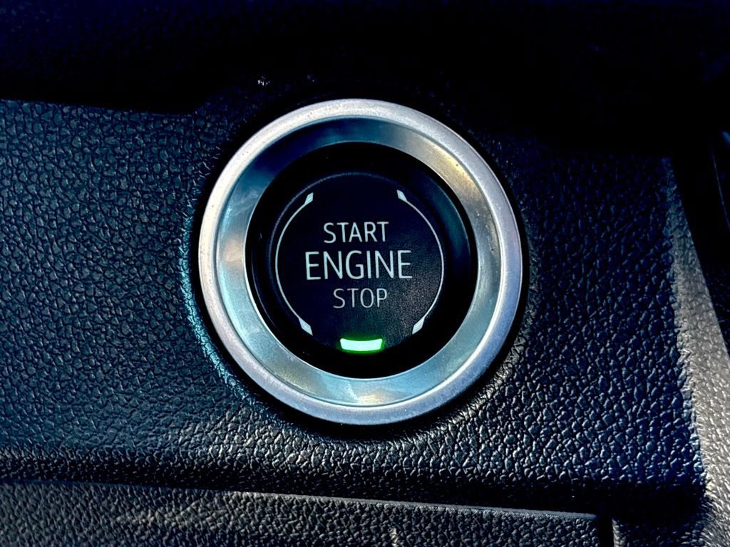 Used 2024 Chevrolet Traverse LT w/ Trailering Package image 22