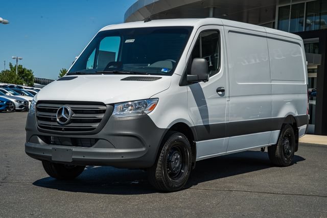 New 2026 Mercedes-Benz Sprinter 2500 image 3