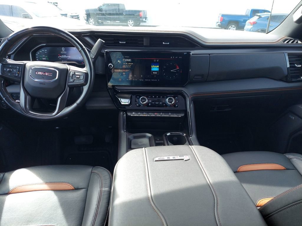 Used 2024 GMC Sierra 2500 AT4 w/ AT4 Premium Plus Package image 14