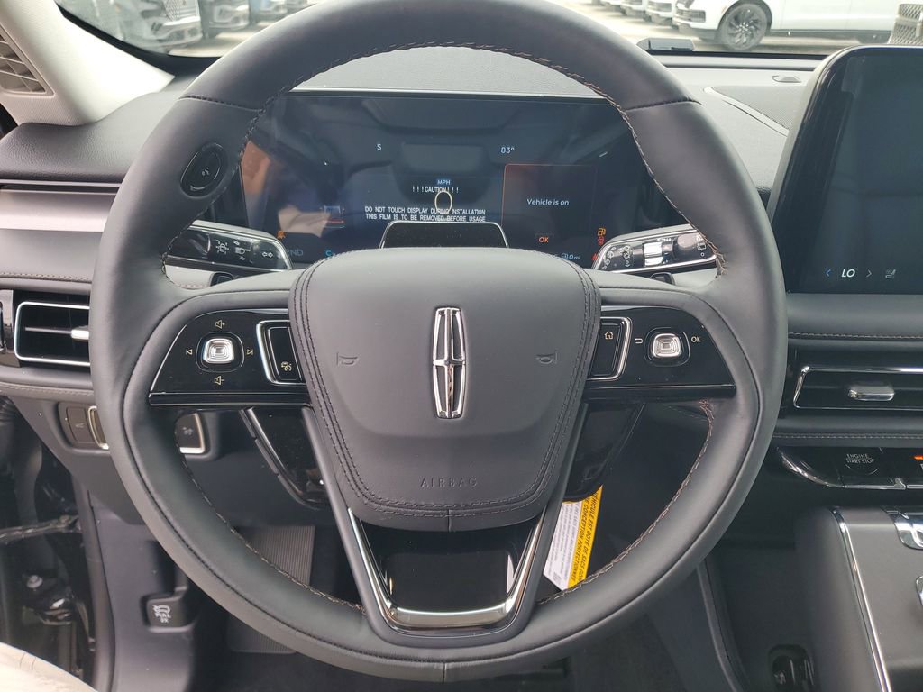 New 2025 Lincoln Aviator 2WD image 23