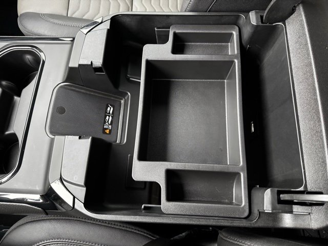 Used 2024 Chevrolet Silverado 2500 ZR2 w/ Technology Package image 21