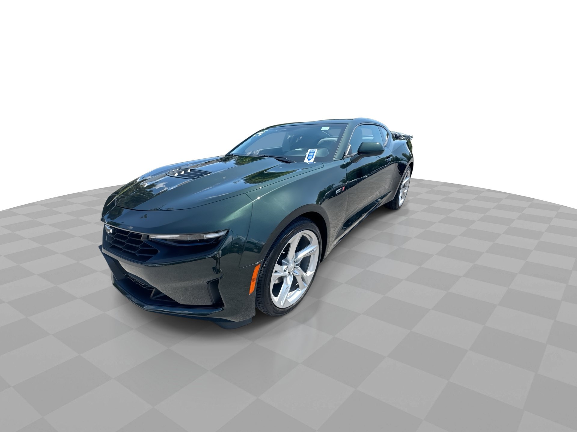 Used 2020 Chevrolet Camaro LT RWD image 4
