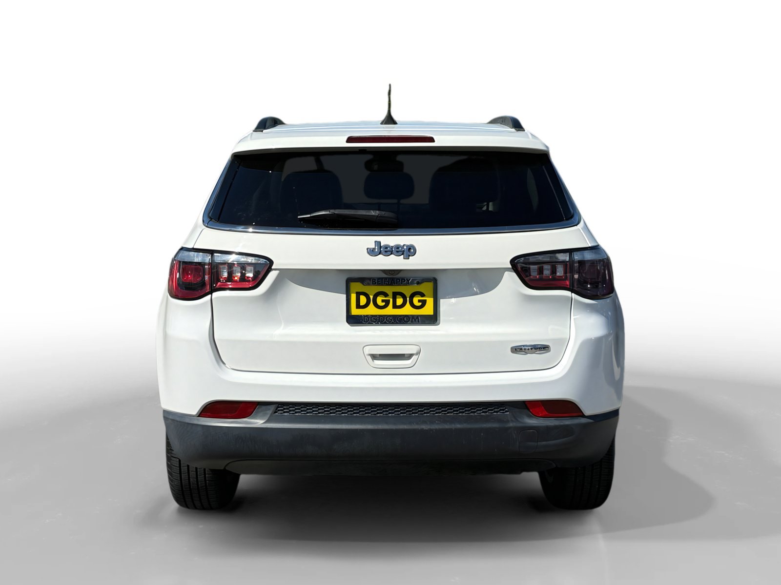 Used 2018 Jeep Compass Latitude w/ Popular Equipment Group FWD image 4