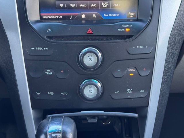 Used 2014 Ford Explorer XLT w/ Equipment Group 202A image 18