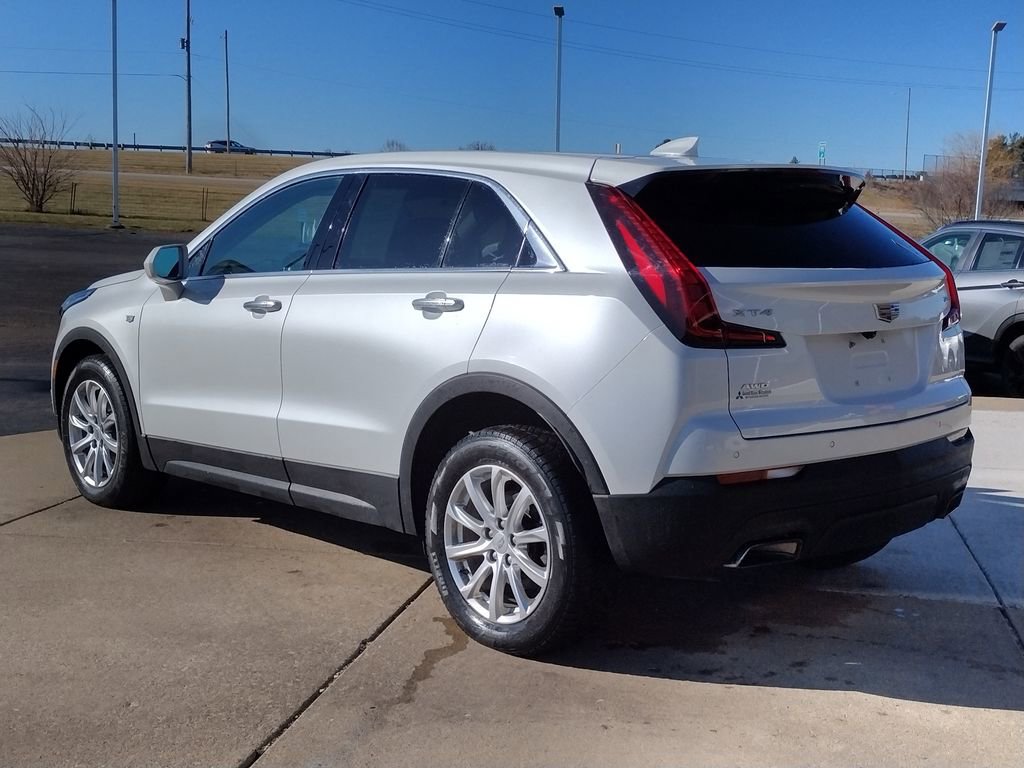 Used 2019 Cadillac XT4 Luxury AWD/4WD image 17