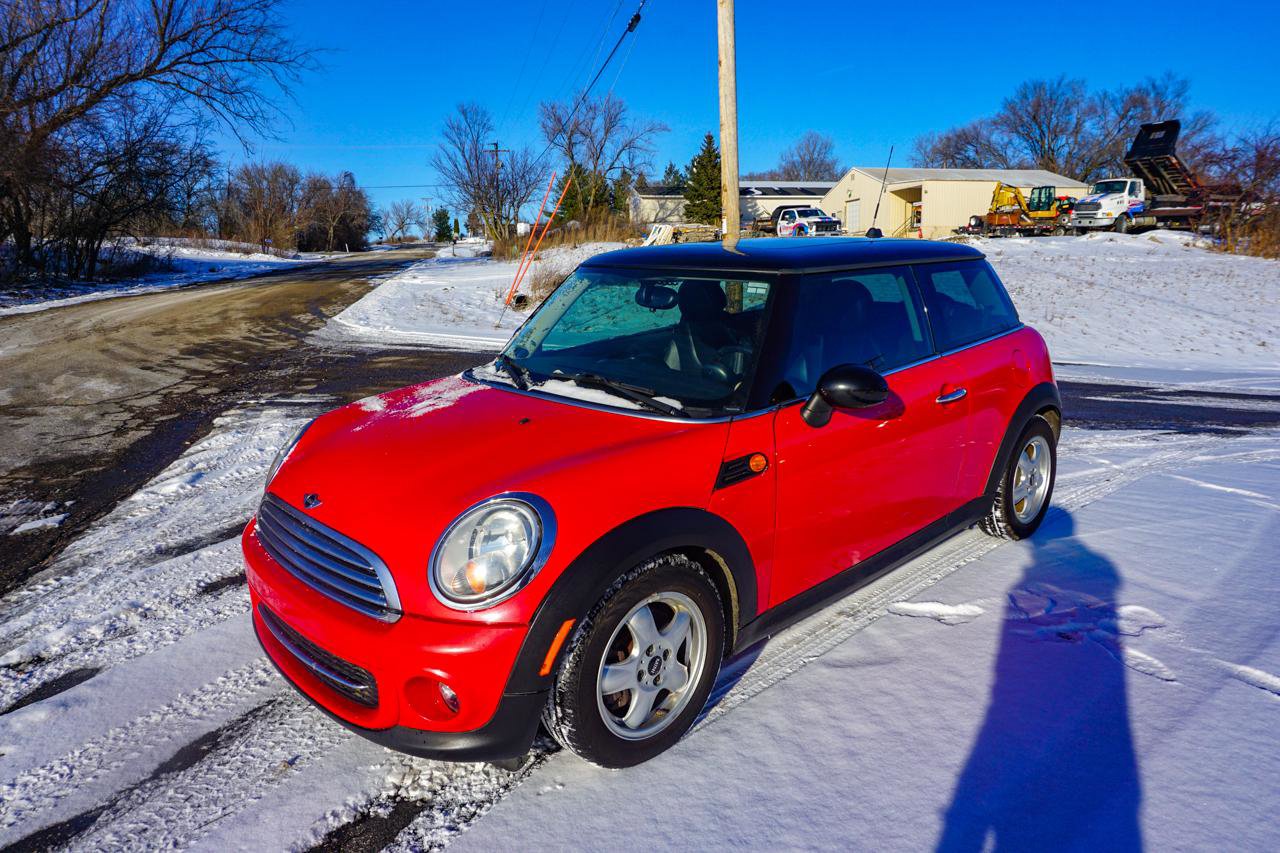 Used 2011 MINI Cooper Hardtop image 7