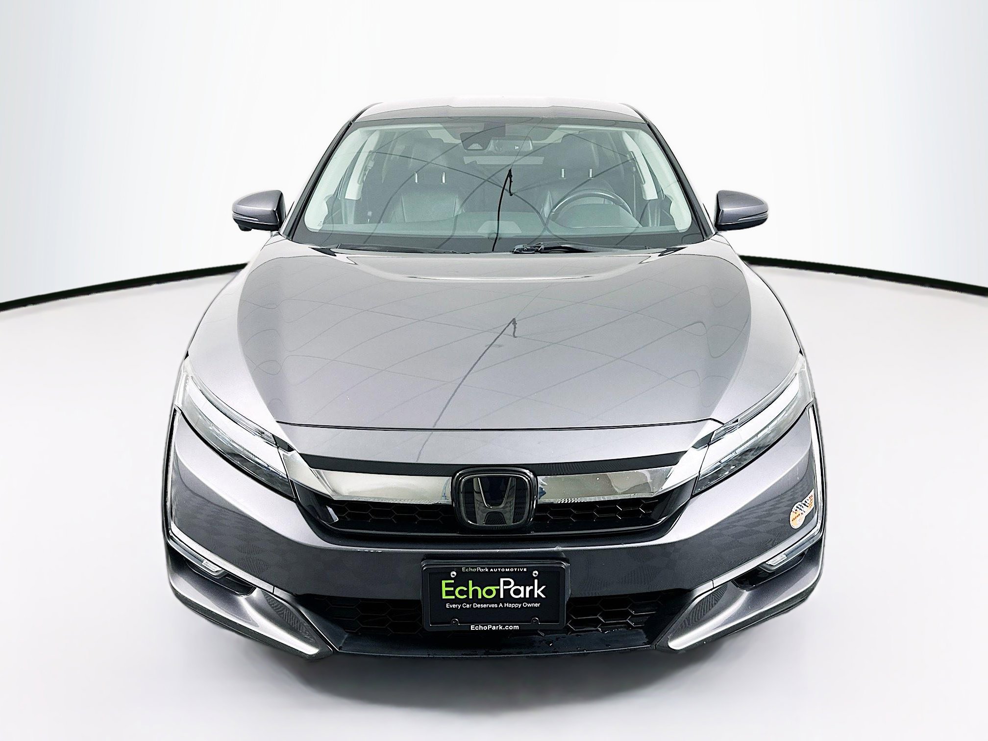 Used 2019 Honda Clarity Touring image 2