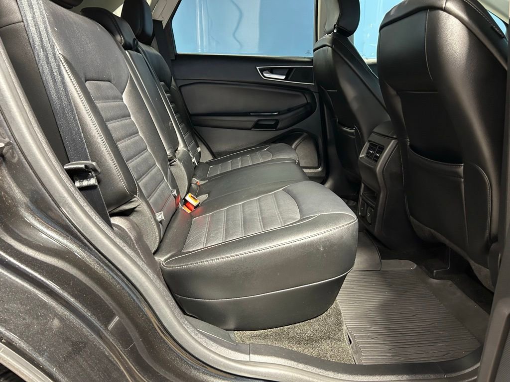 Used 2015 Ford Edge SEL w/ Equipment Group 201A image 20