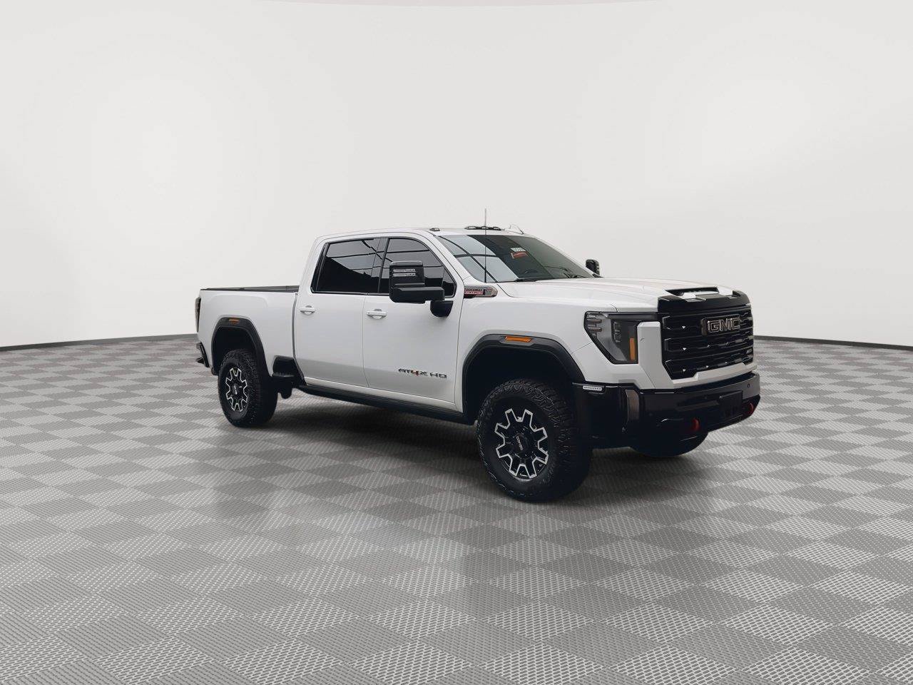 Used 2024 GMC Sierra 2500 AT4X AWD/4WD image 40