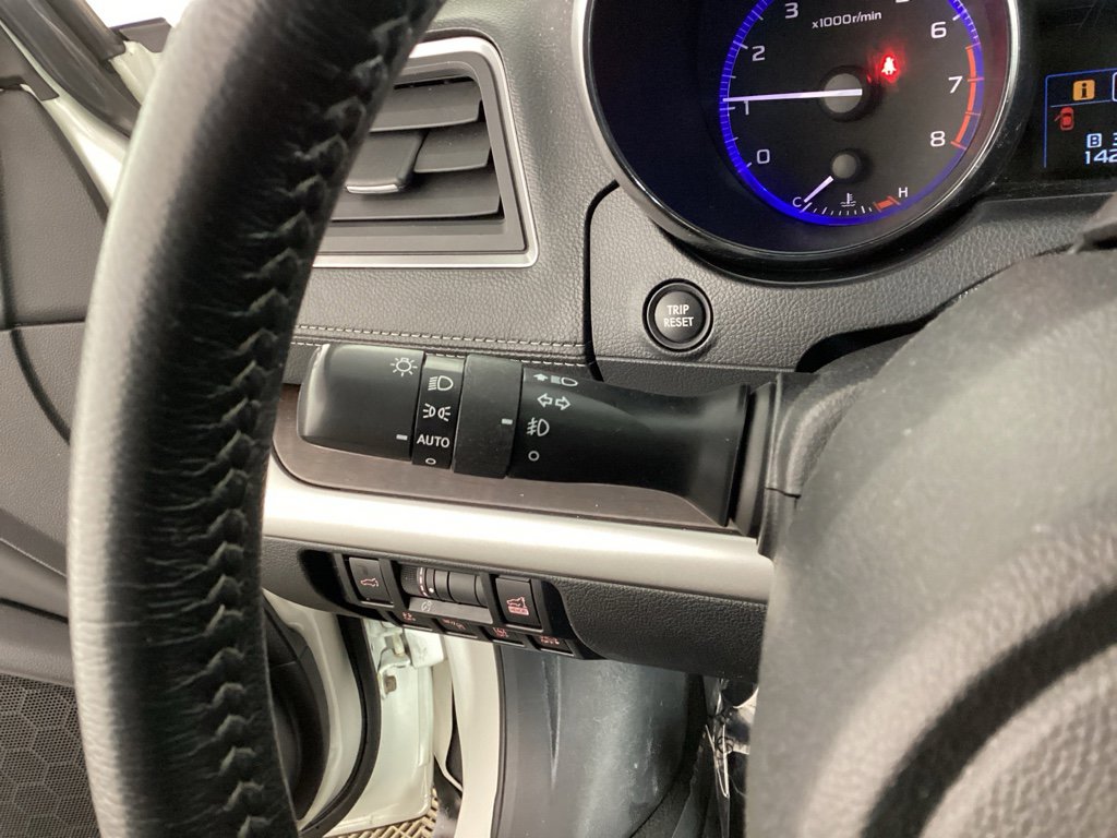 Used 2019 Subaru Outback 3.6R Limited image 22