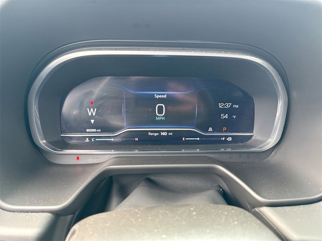 Used 2023 Chevrolet Suburban LT image 15