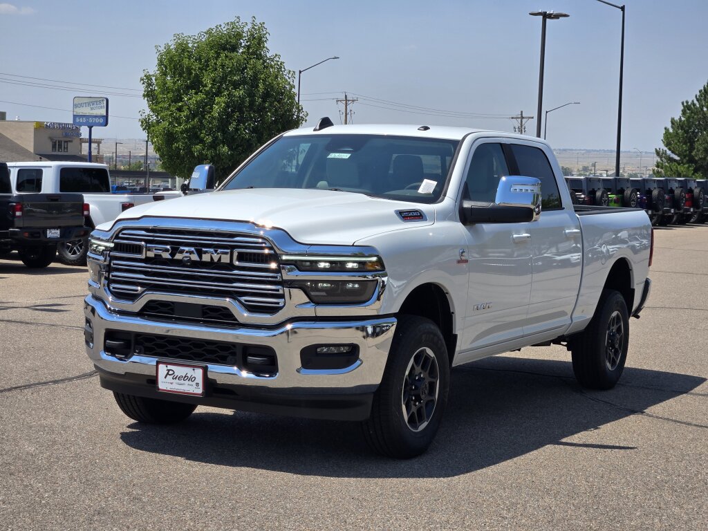 New 2026 RAM 2500 Laramie AWD/4WD image 5