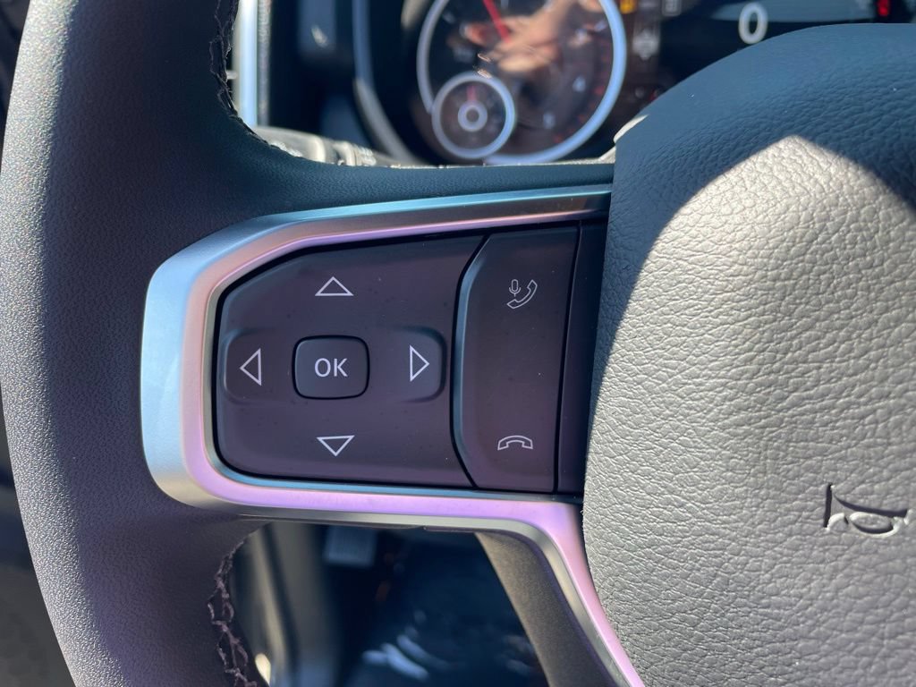 New 2026 RAM 2500 Big Horn AWD/4WD image 28