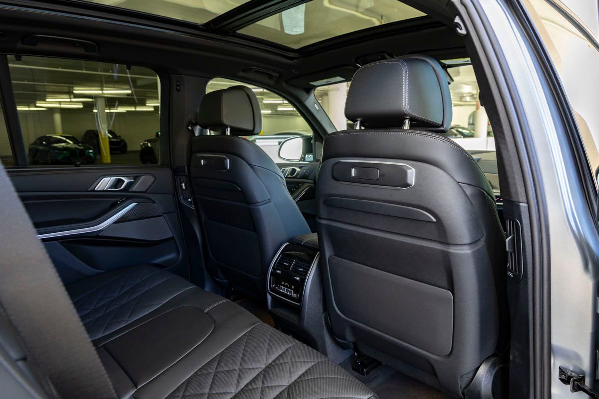 New 2026 BMW X5 M60i image 28