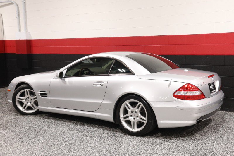 Used 2008 Mercedes-Benz SL 550 image 25