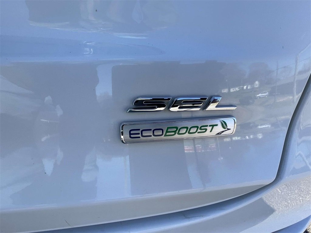 Used 2020 Ford Fusion SEL image 11