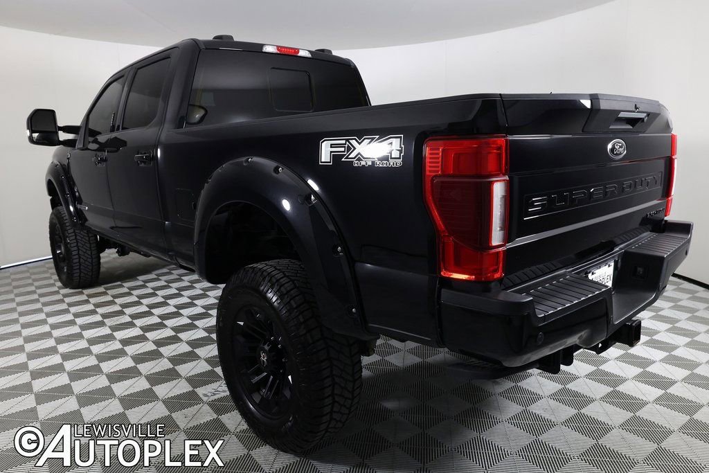 Used 2022 Ford F250 Lariat w/ Black Appearance Package image 8
