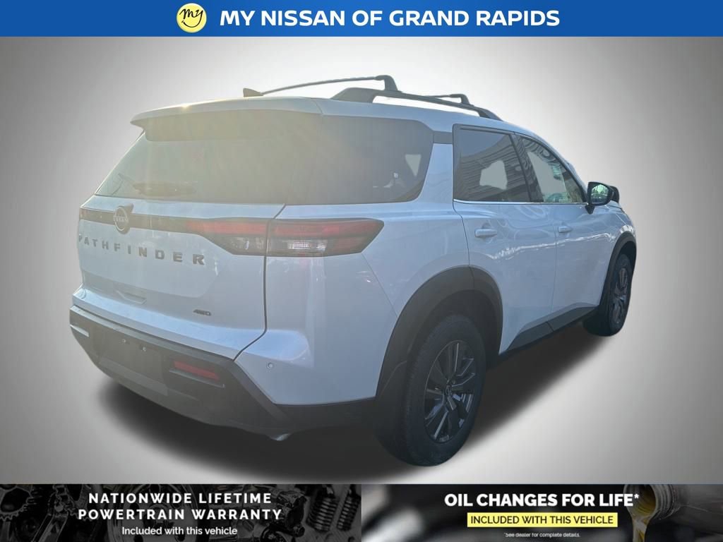 New 2026 Nissan Pathfinder SV image 5