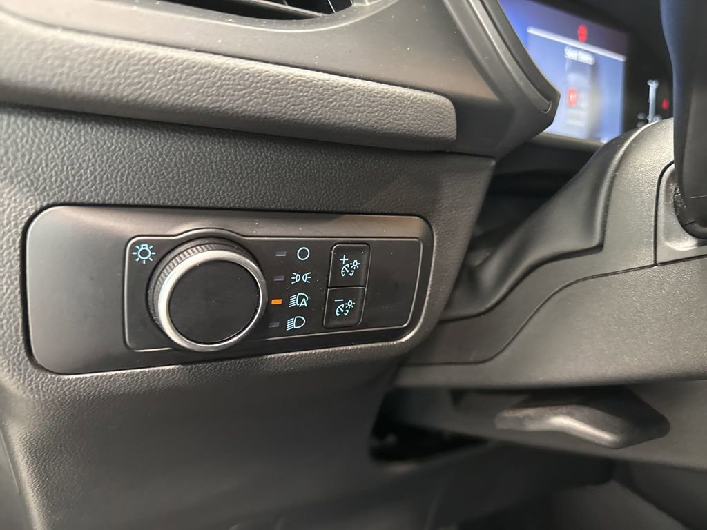 Used 2023 Ford Escape AWD image 29