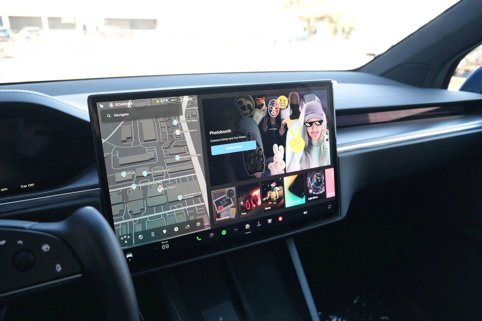 Used 2023 Tesla Model X Plaid image 49