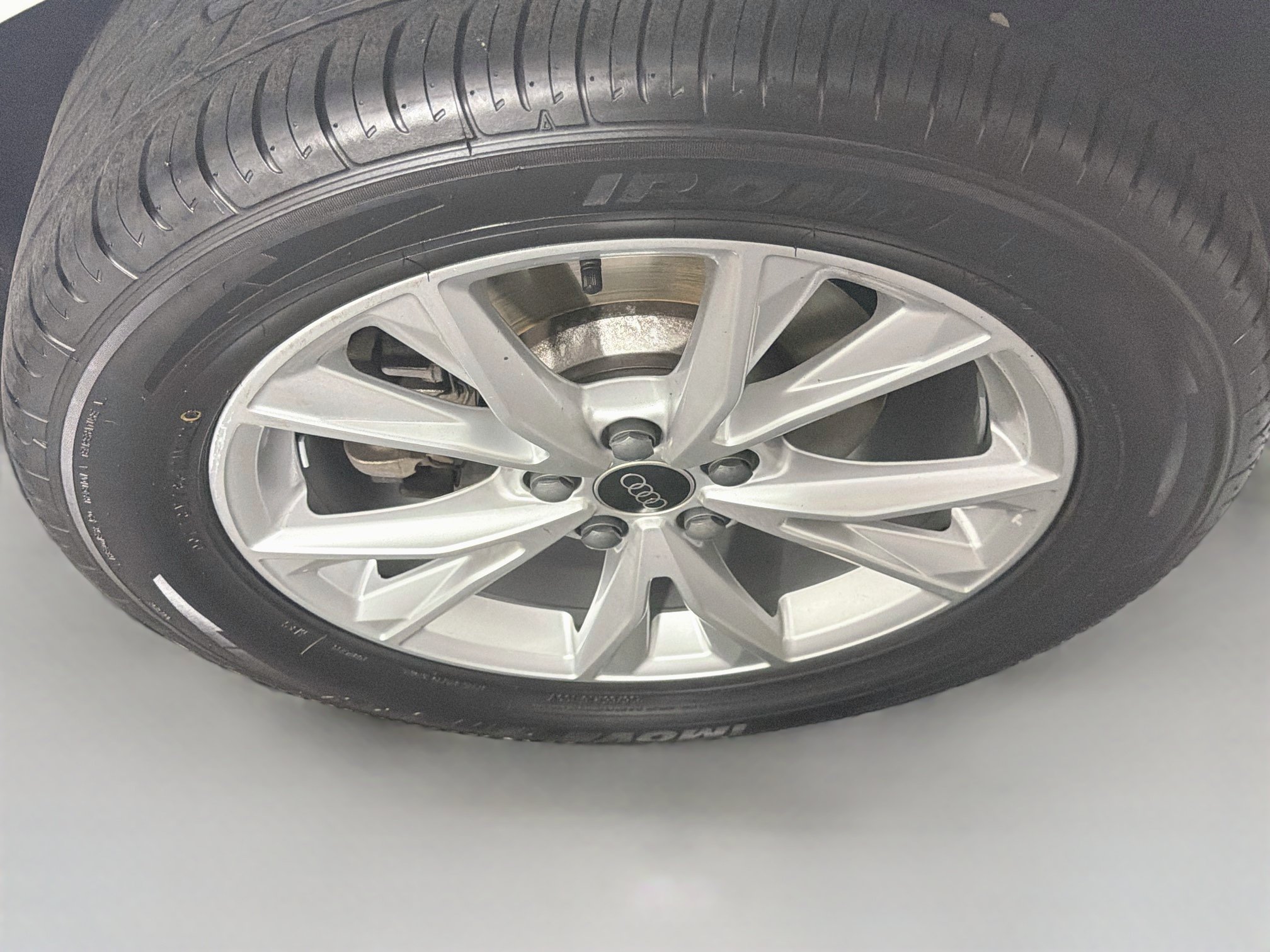 Used 2025 Audi Q3 2.0T Premium AWD/4WD image 11