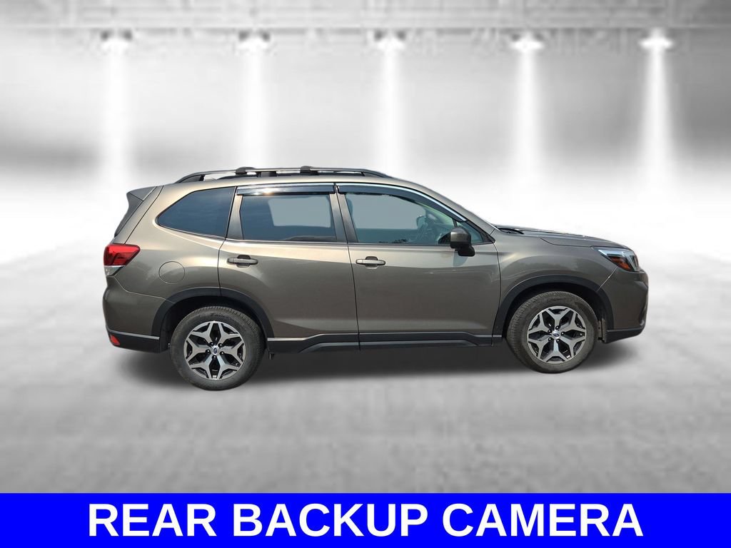 Certified 2021 Subaru Forester Premium AWD/4WD image 4