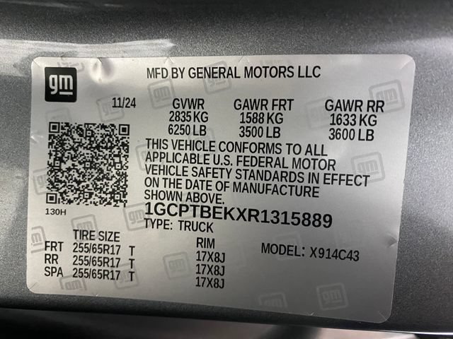 Certified 2024 Chevrolet Colorado W/T AWD/4WD image 32