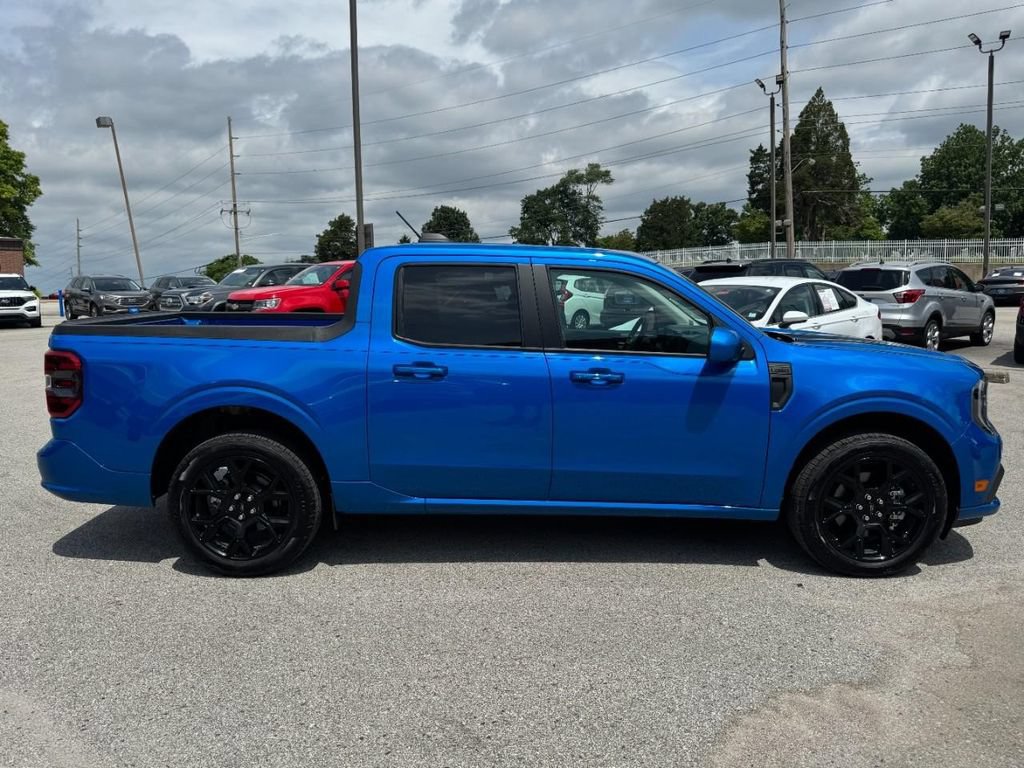 Used 2026 Ford Maverick Lobo AWD/4WD image 2
