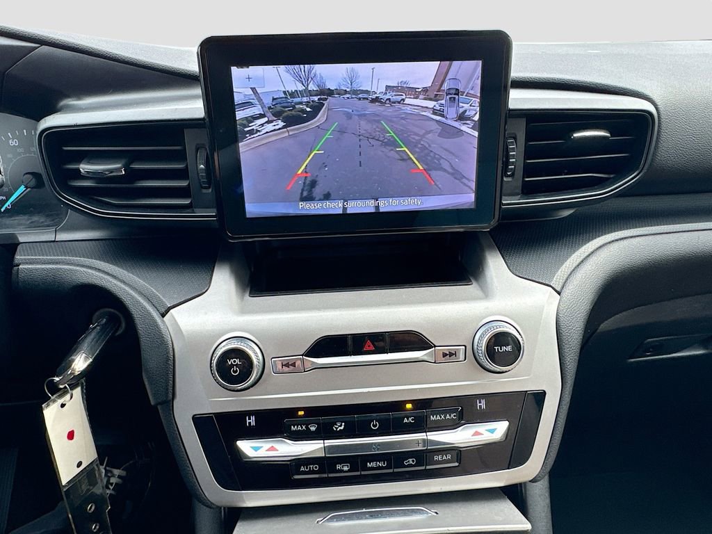 Used 2021 Ford Explorer Base image 14