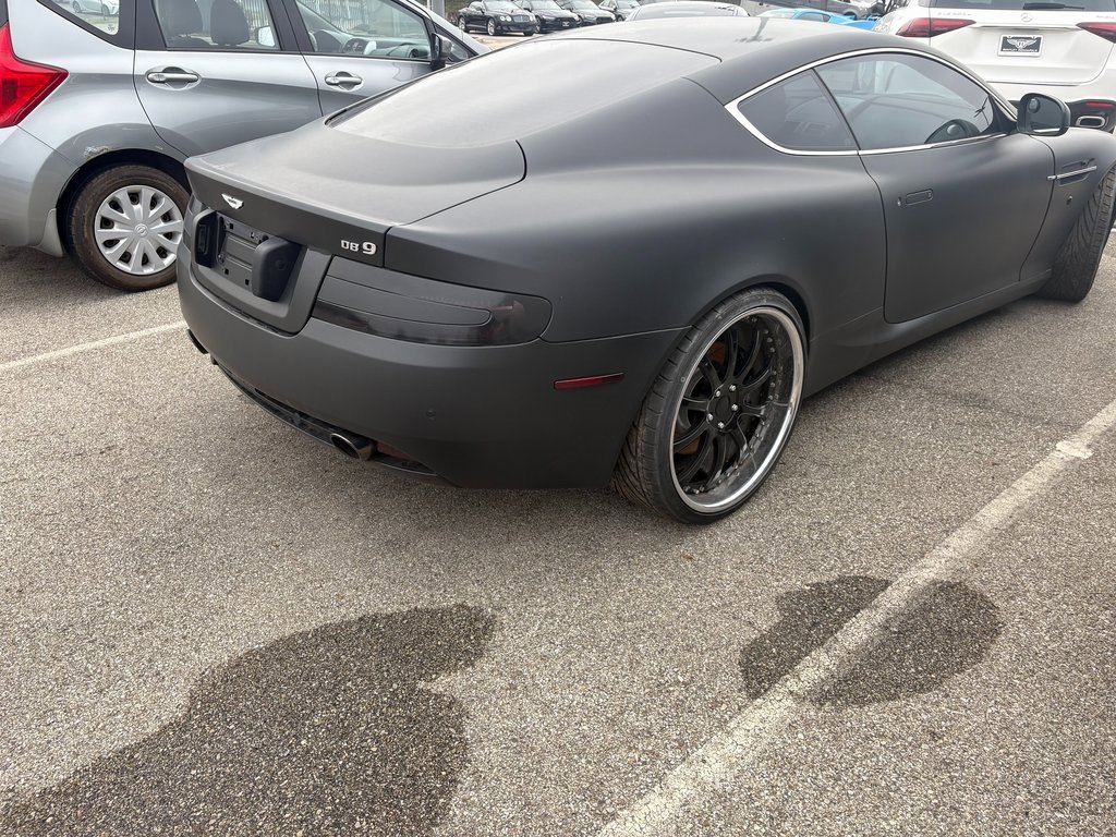 Used 2012 Aston Martin DB9 Coupe image 8