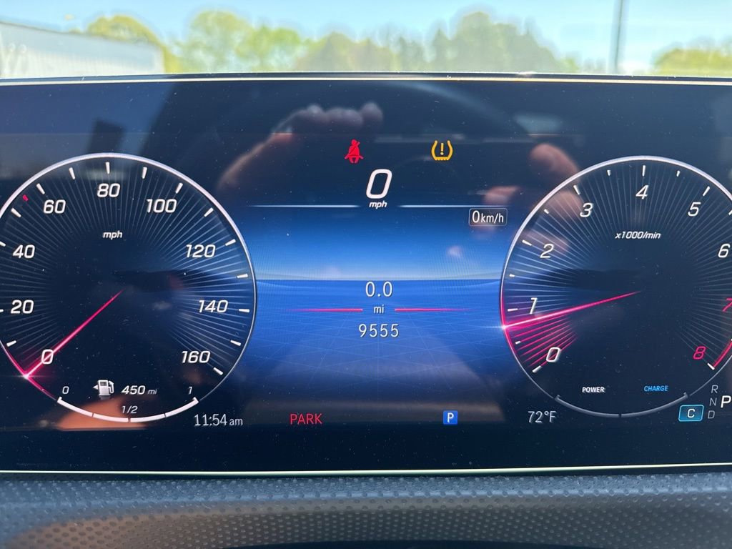 Used 2025 Mercedes-Benz CLA 250 4MATIC image 8
