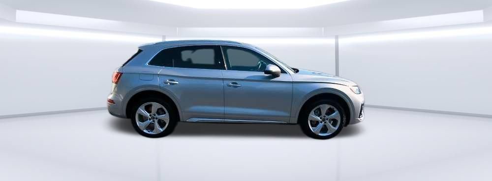 Used 2021 Audi Q5 2.0T Premium Plus w/ Premium Plus Package AWD/4WD image 35