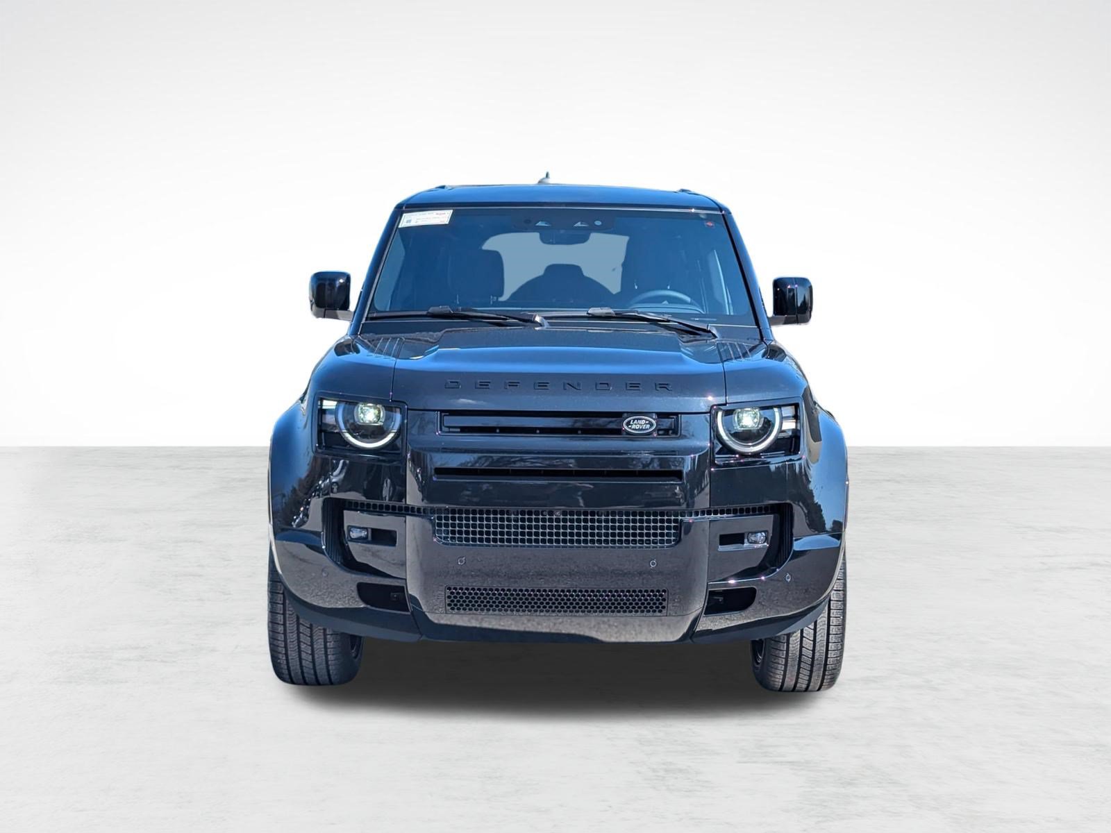 Used 2026 Land Rover Defender 110 X-Dynamic SE AWD/4WD image 6