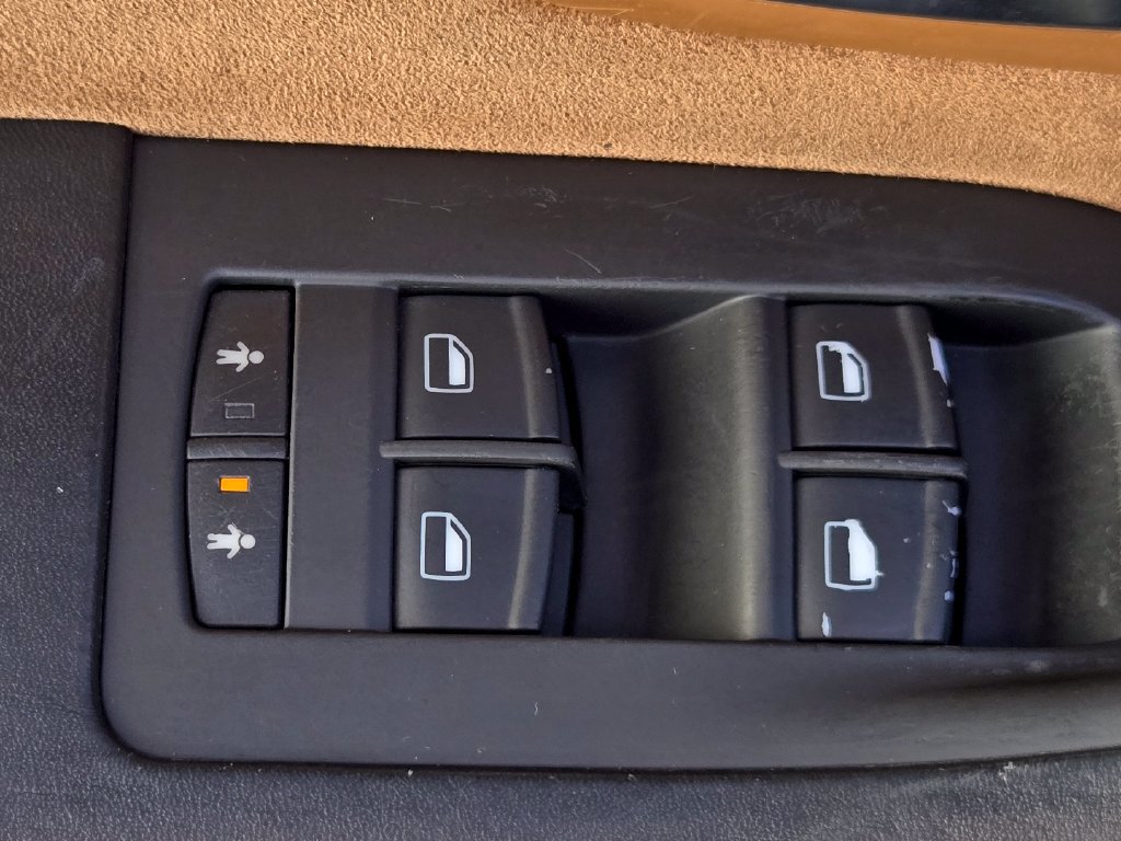 Used 2007 Audi A8 L 4.2 AWD/4WD image 20