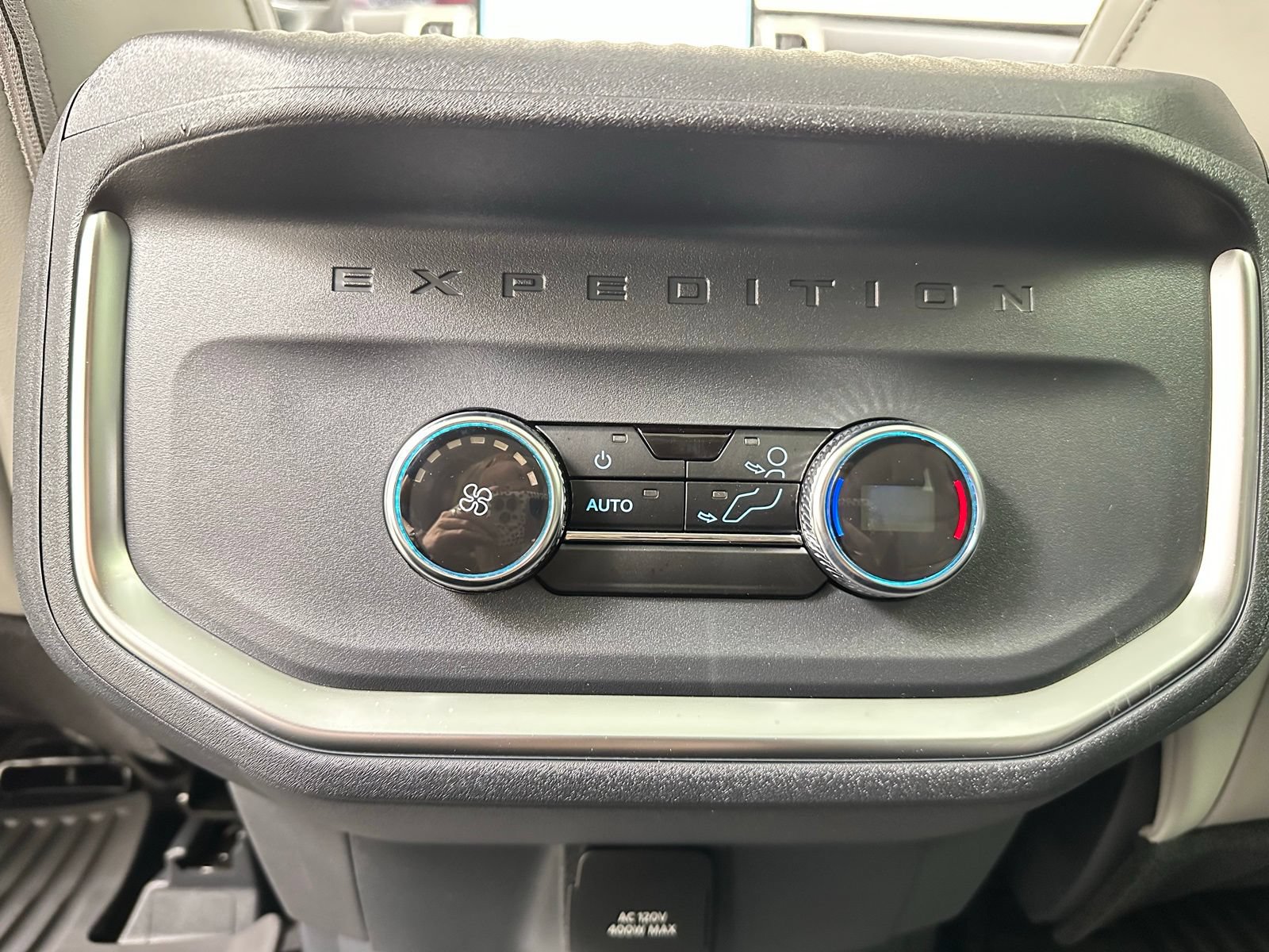 New 2025 Ford Expedition Max Active AWD/4WD image 20