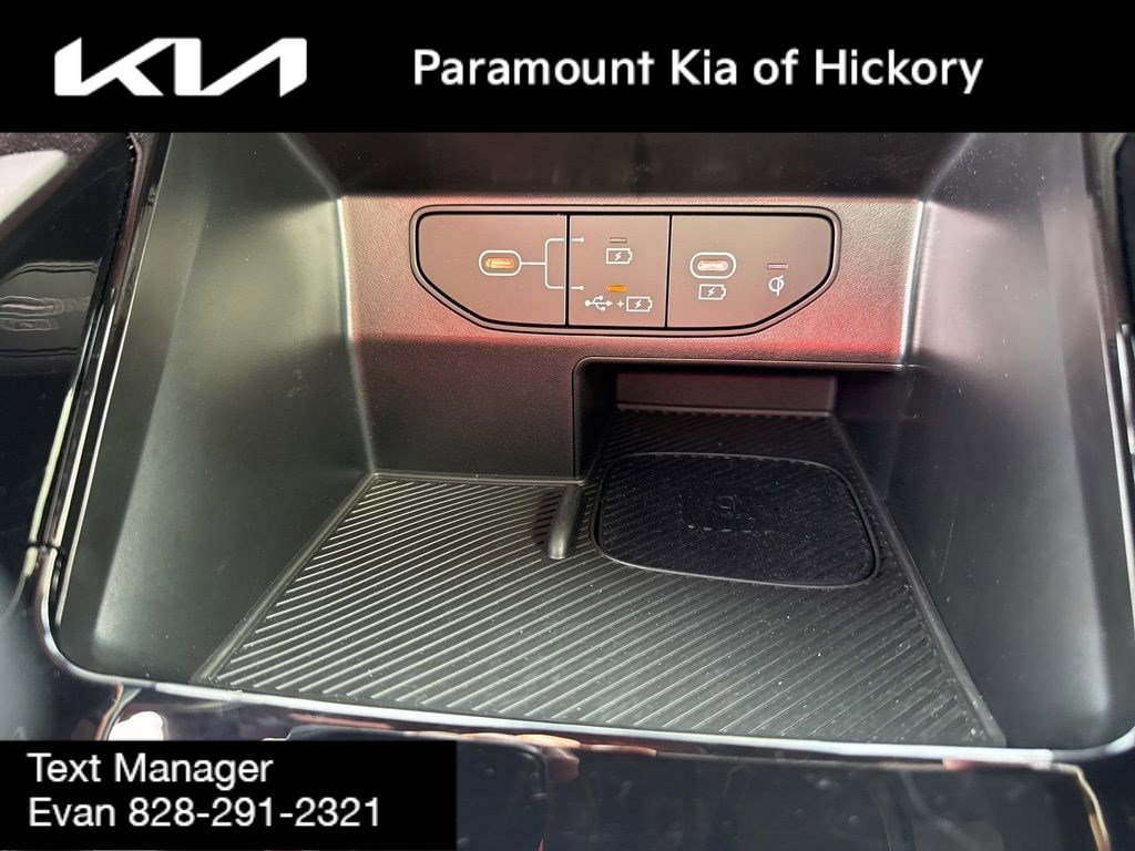 Used 2025 Kia Sorento SX Prestige image 29