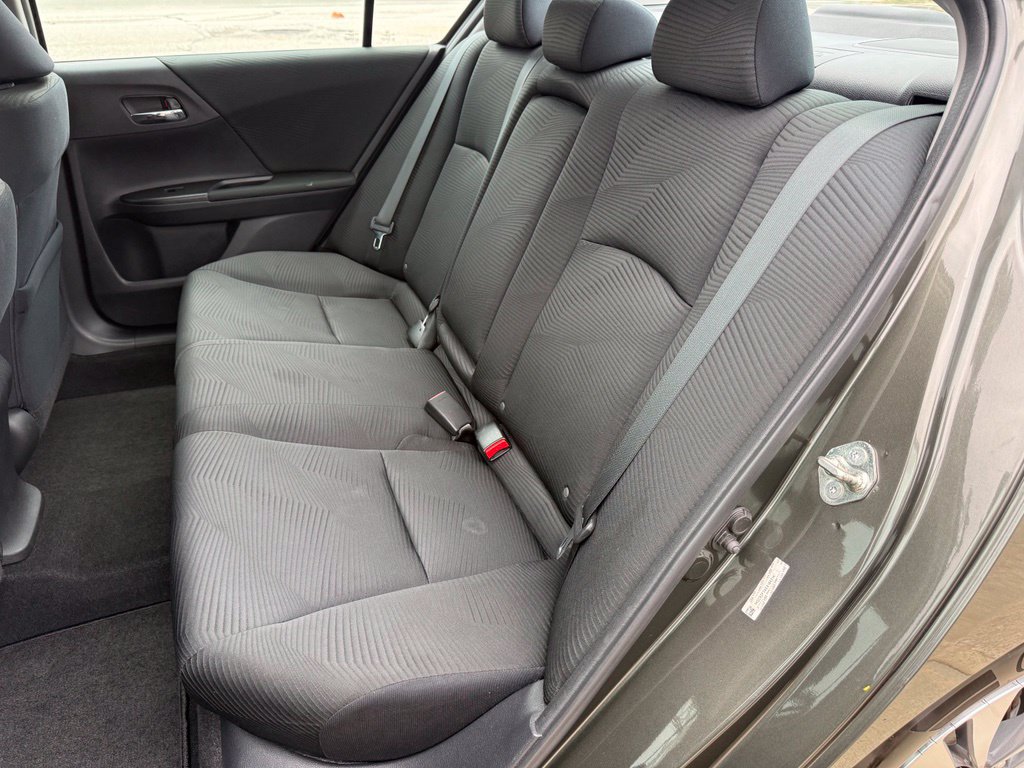 Used 2014 Honda Accord LX image 21