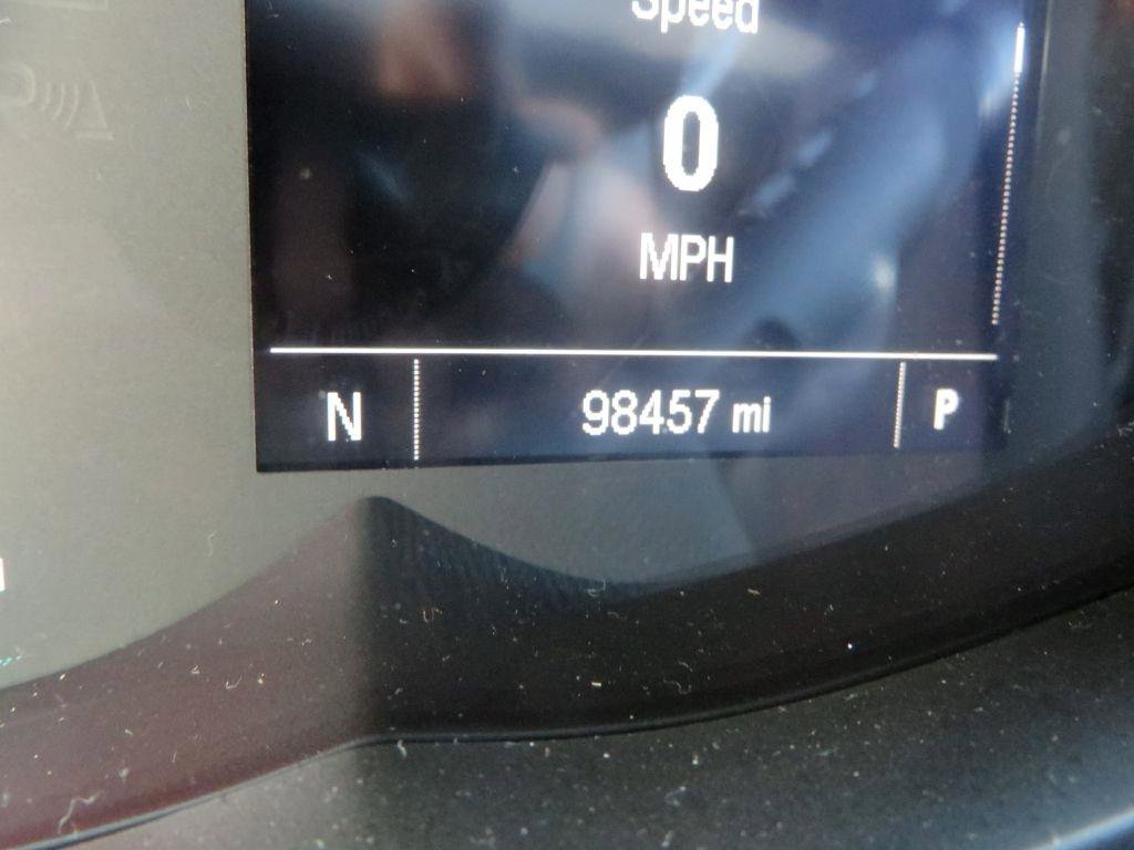 Used 2018 Chevrolet Sonic LT w/ Fun and Sun Package image 17
