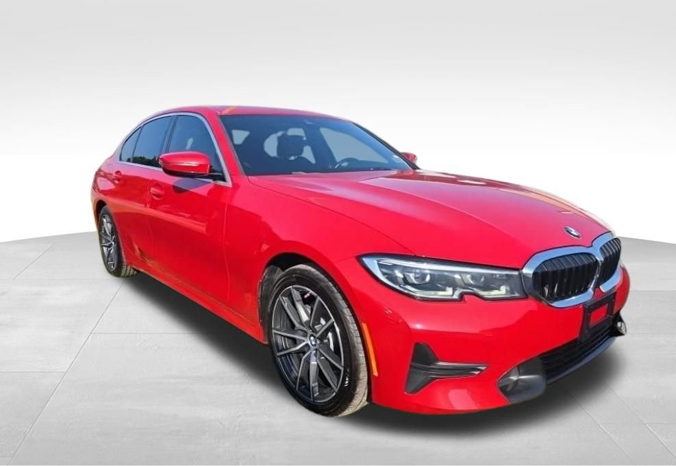 Used 2020 BMW 330i xDrive Sedan w/ Convenience Package AWD/4WD image 3