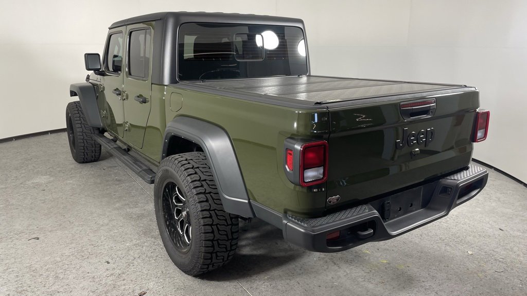 Used 2023 Jeep Gladiator Sport w/ Off Road Group image 5